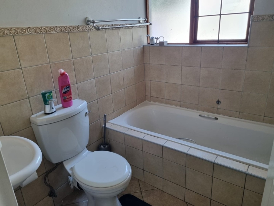 3 Bedroom Property for Sale in Hillside Free State